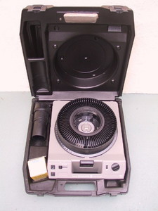 Kodak Carousel Slide Projector Hard Tiffen Case - Projector Not Included Questions & Answers